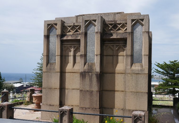 Walter Burley Griffen designed tomb for James Stuart at Waverley Cemetery